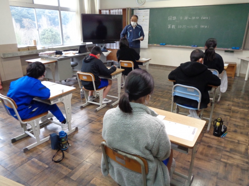 １２月５日（火）島根県学力調査がありました