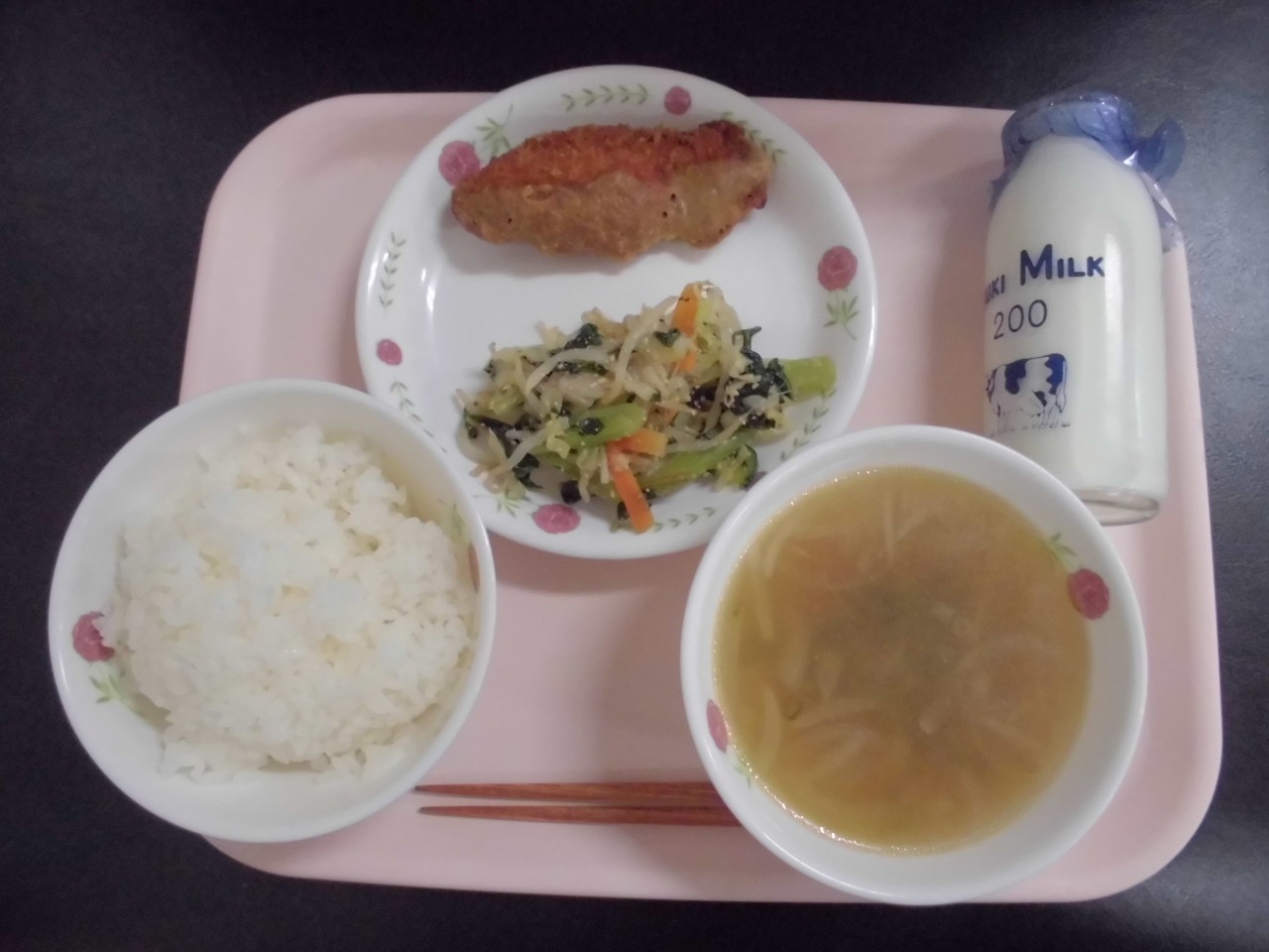 今日の給食の写真