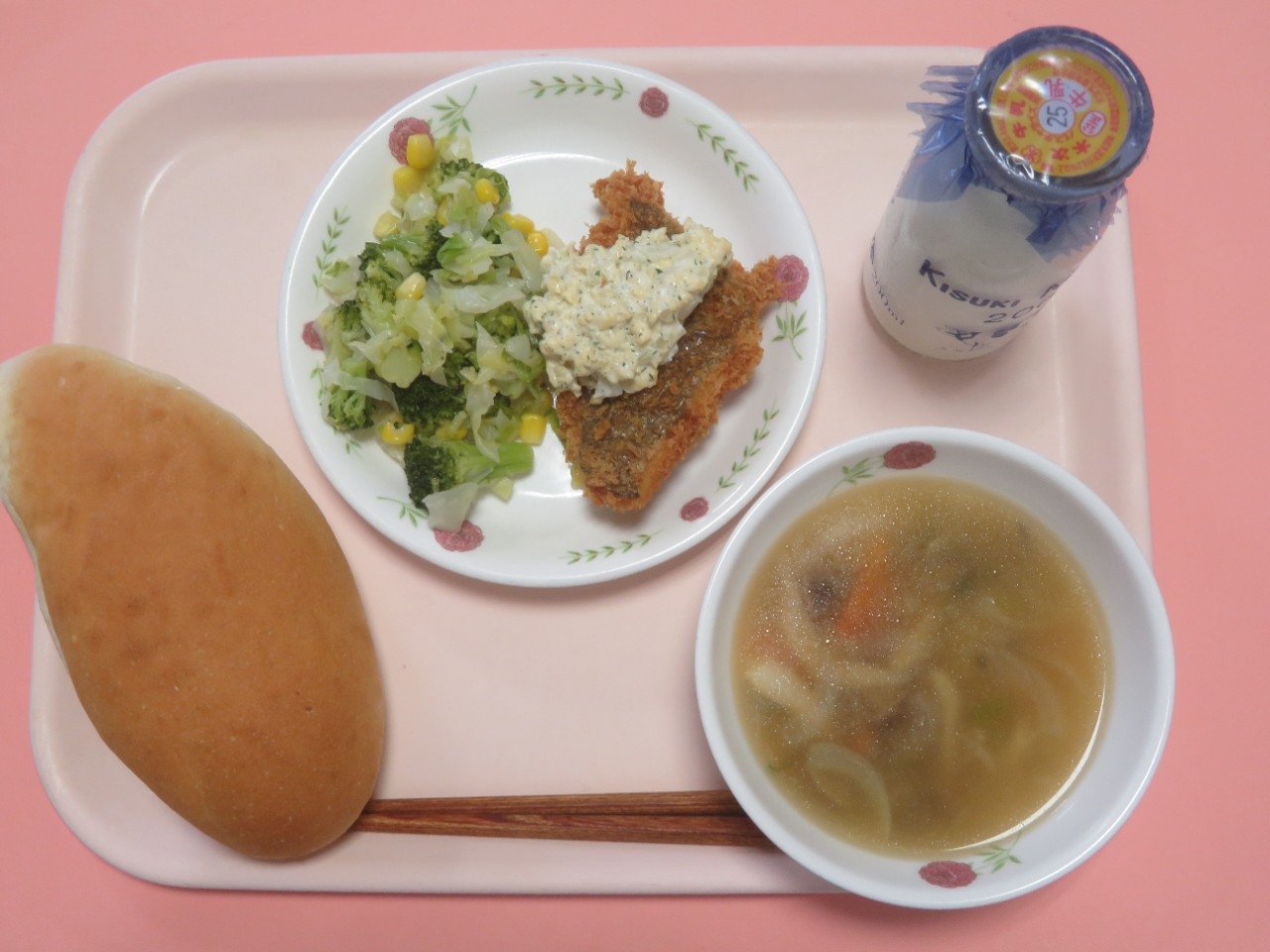 今日の給食の写真