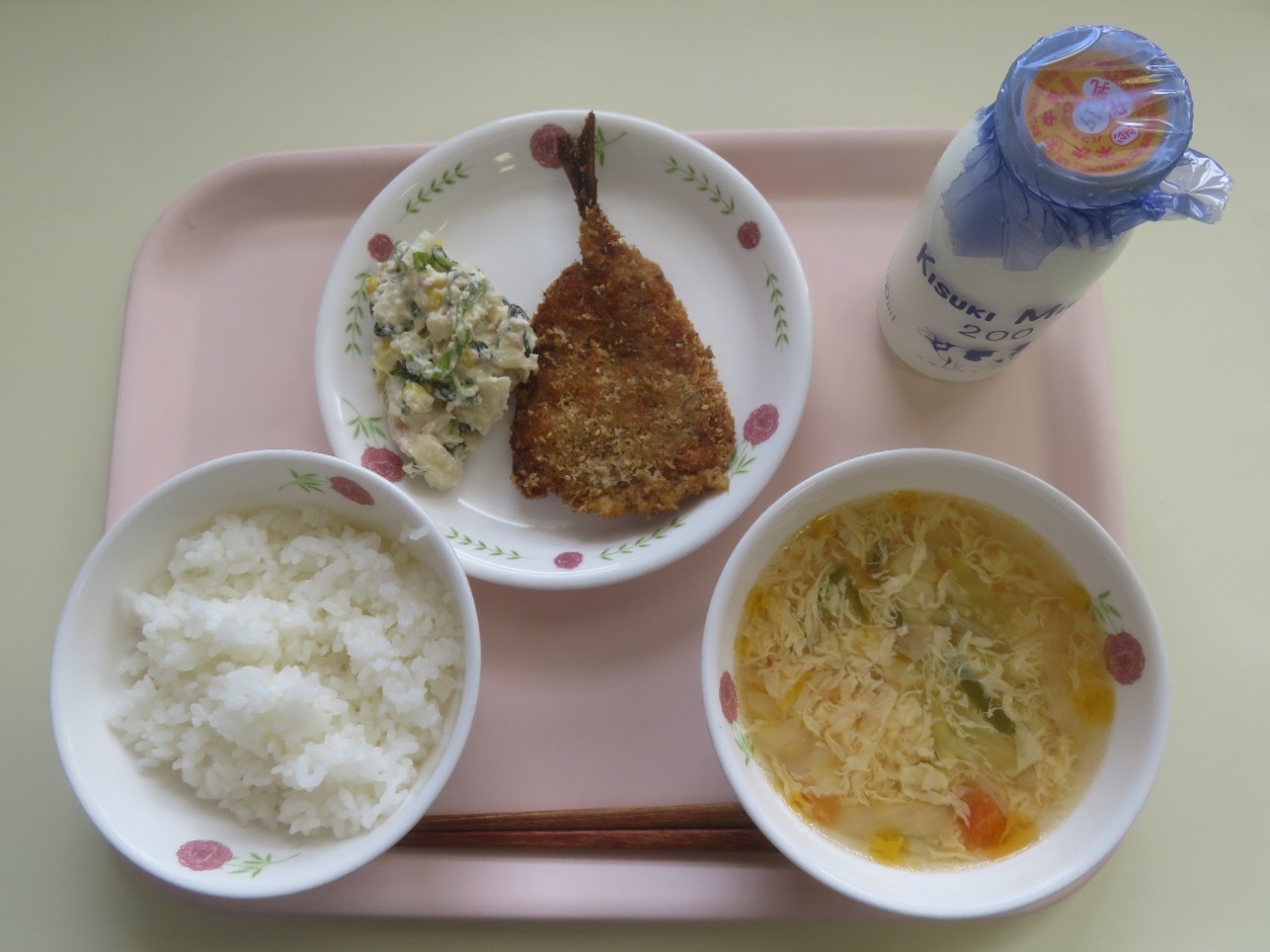 今日の給食の写真