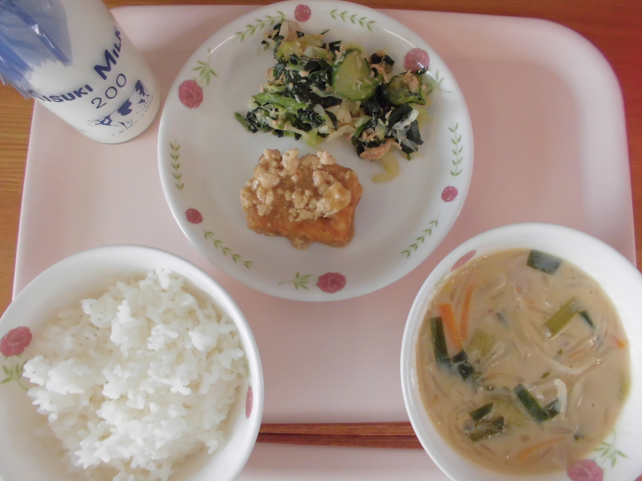 今日の給食の写真