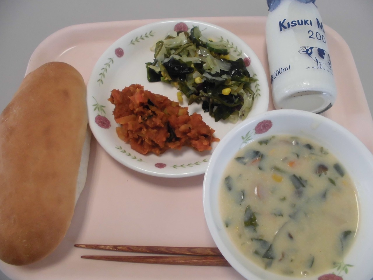 今日の給食の写真