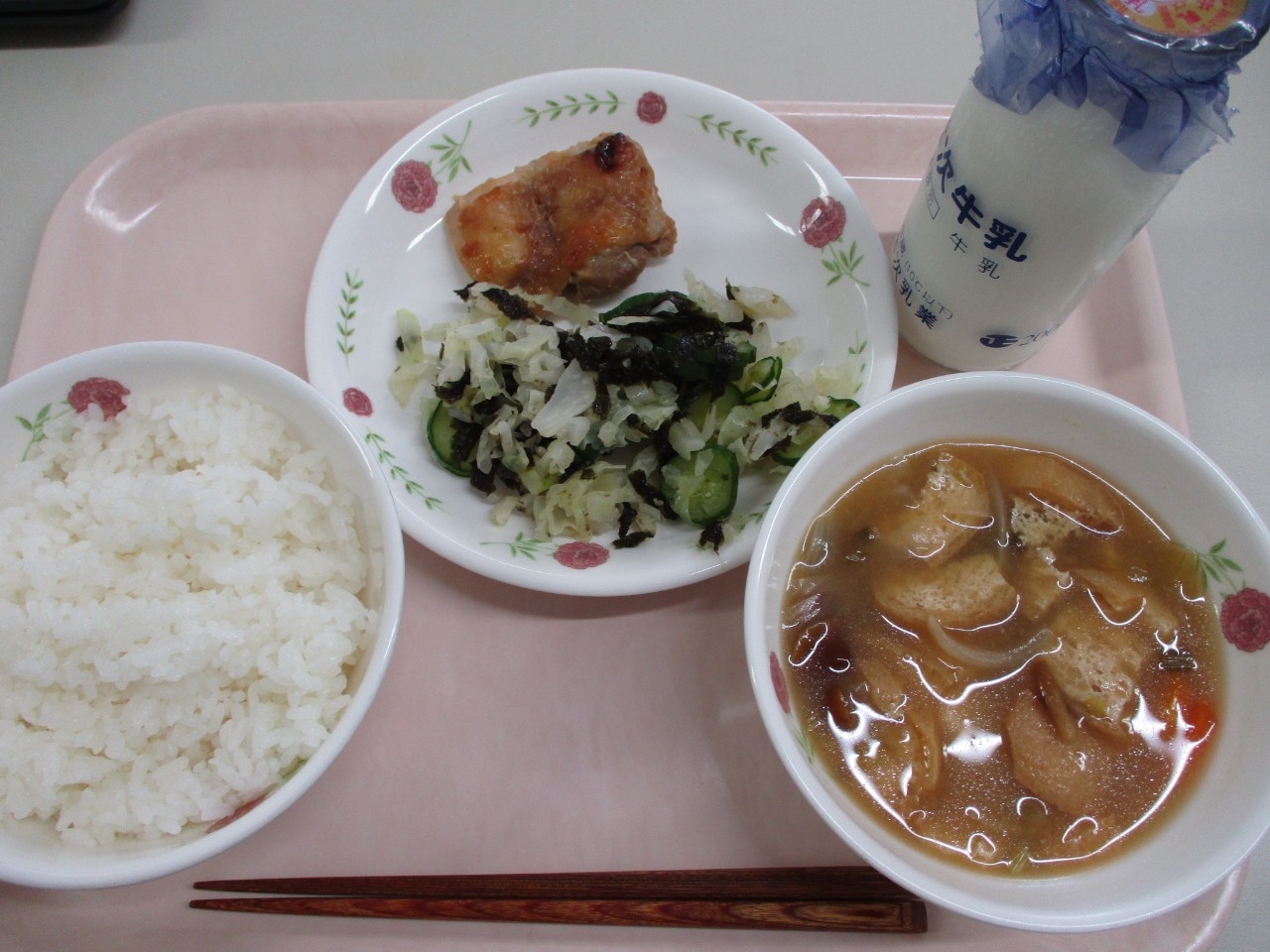 今日の給食の写真