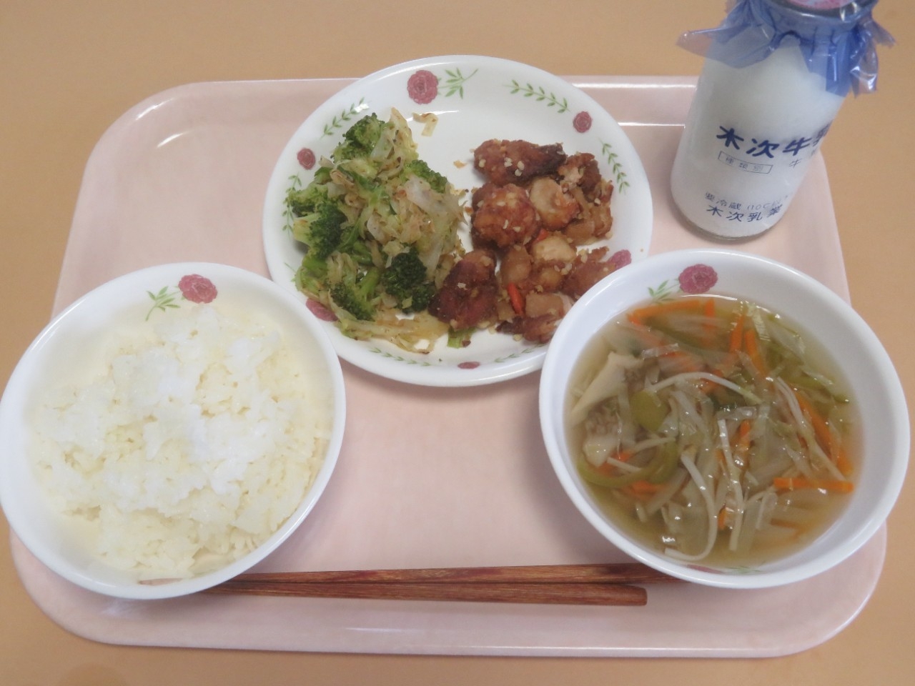 今日の給食の写真