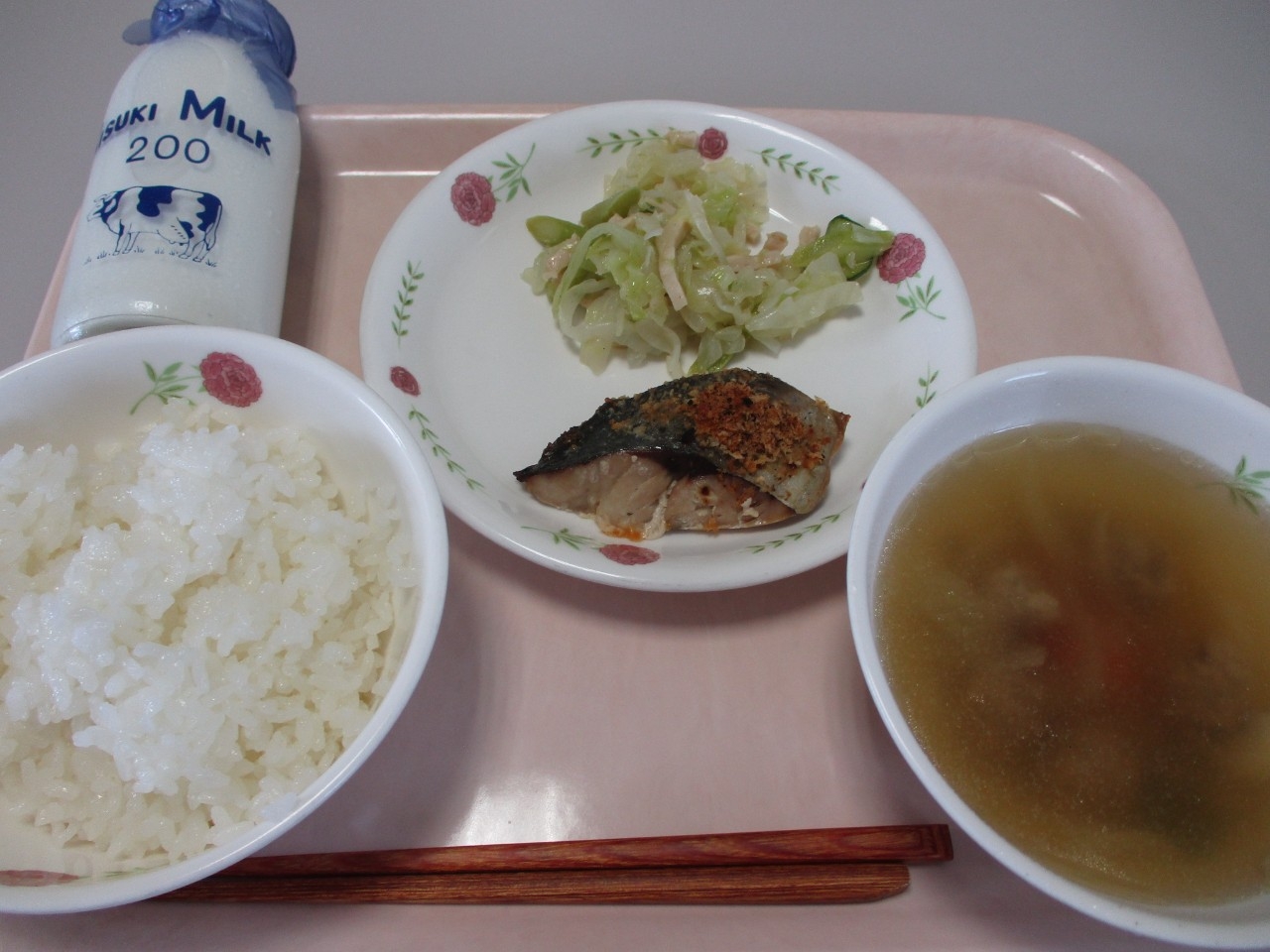 今日の給食の写真