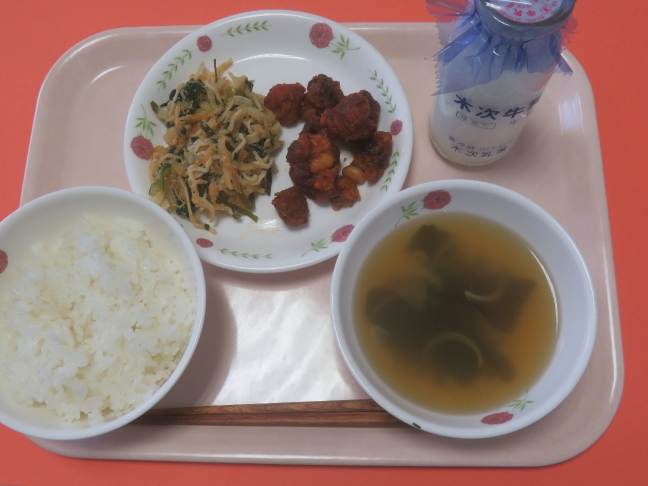 今日の給食の写真