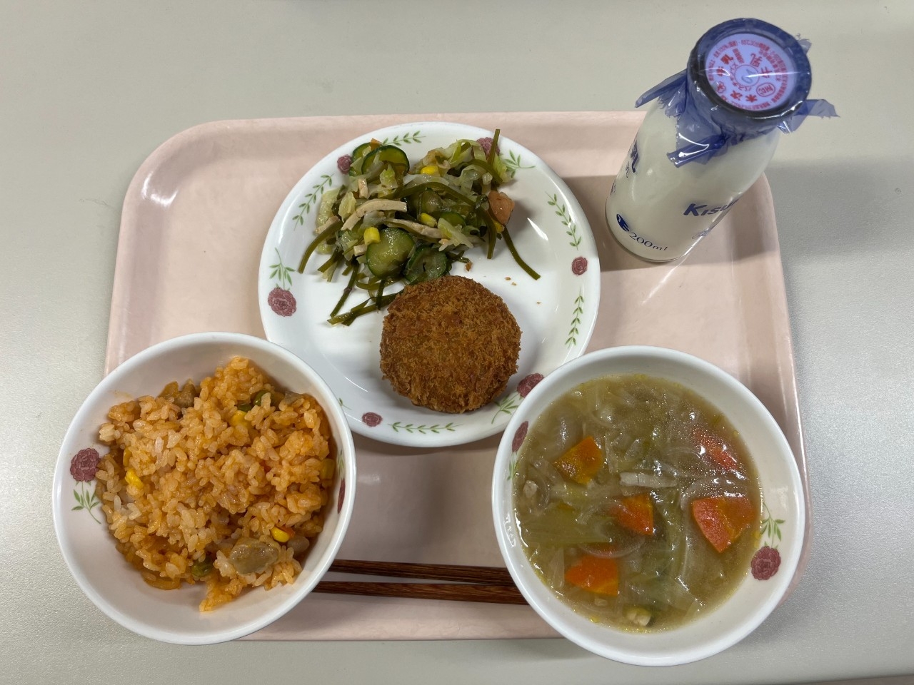 今日の給食の写真