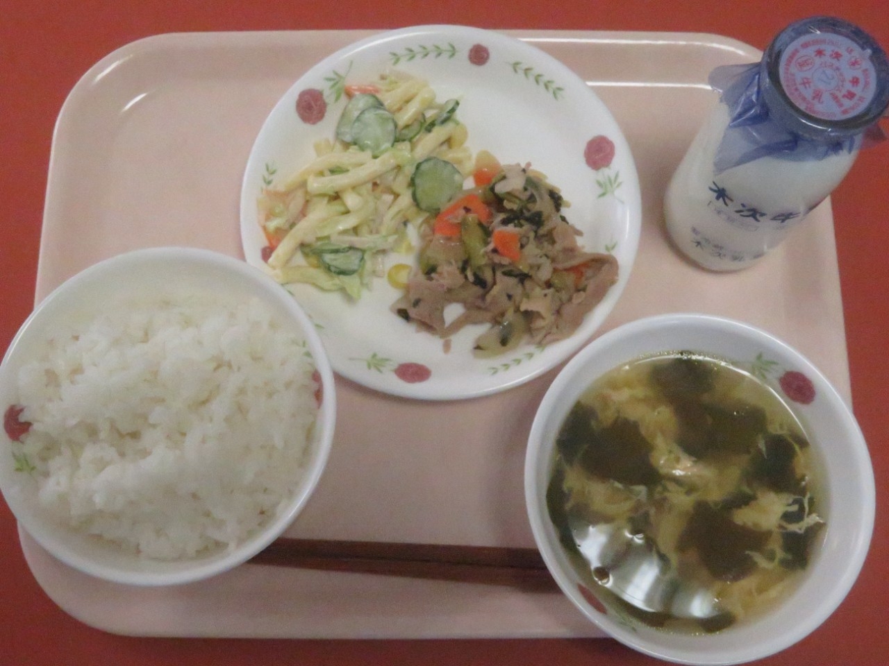 今日の給食の写真