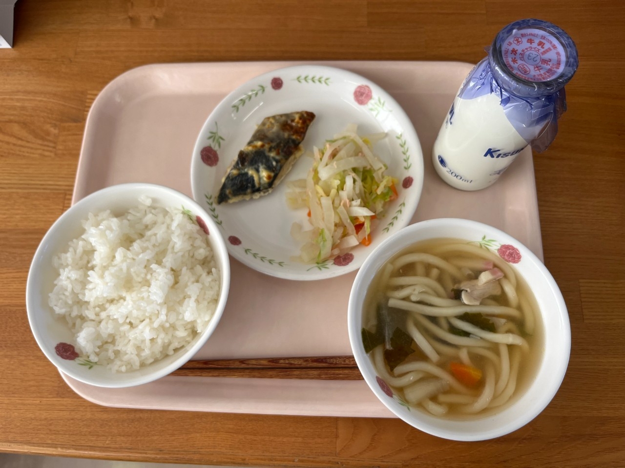 今日の給食の写真