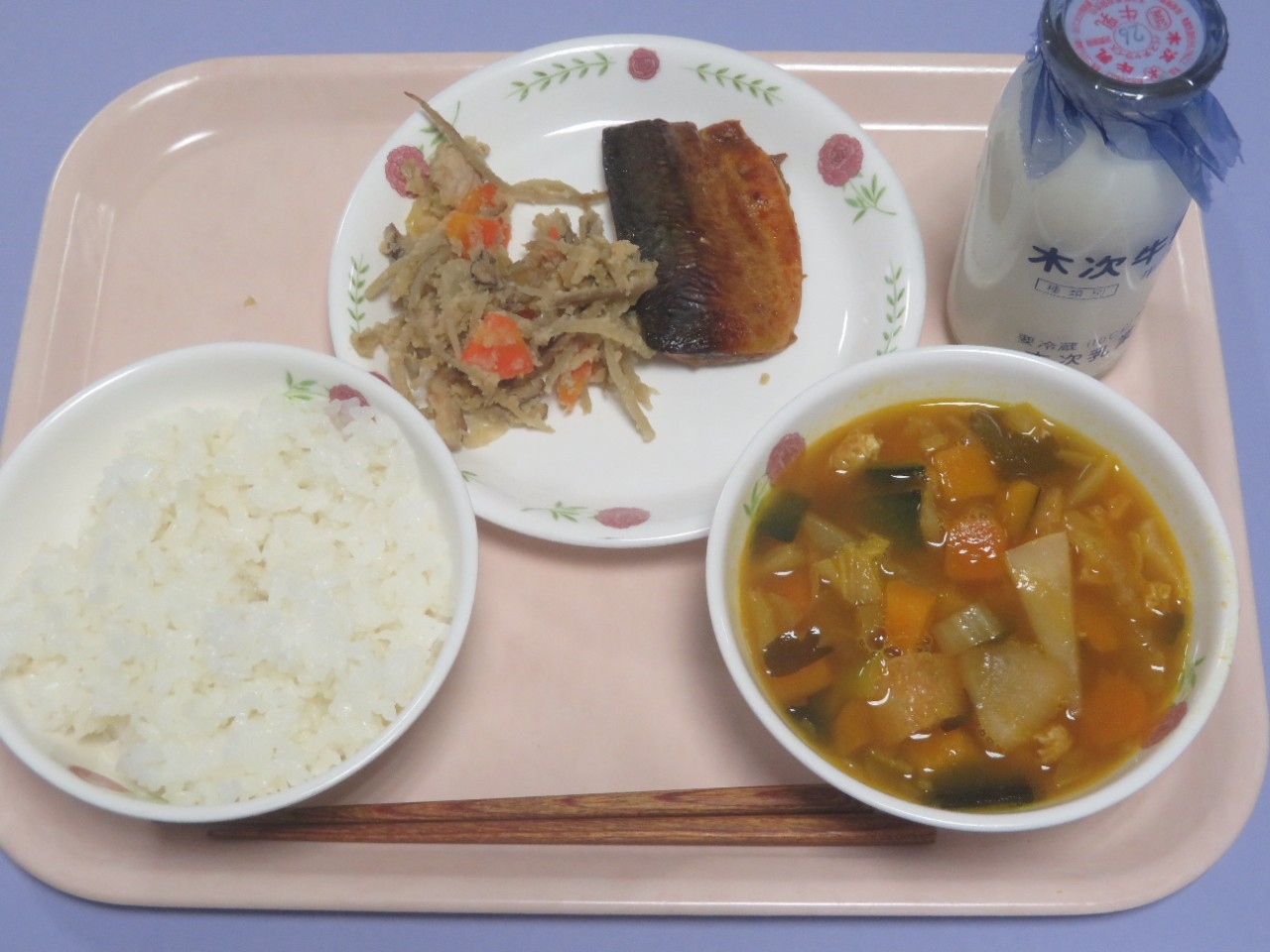 今日の給食の写真