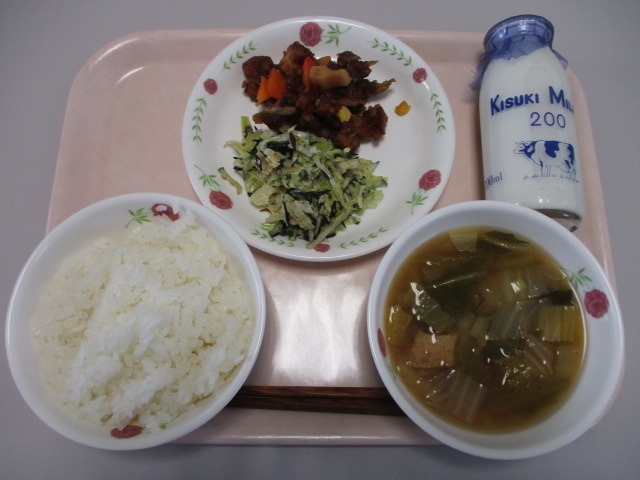 今日の給食の写真