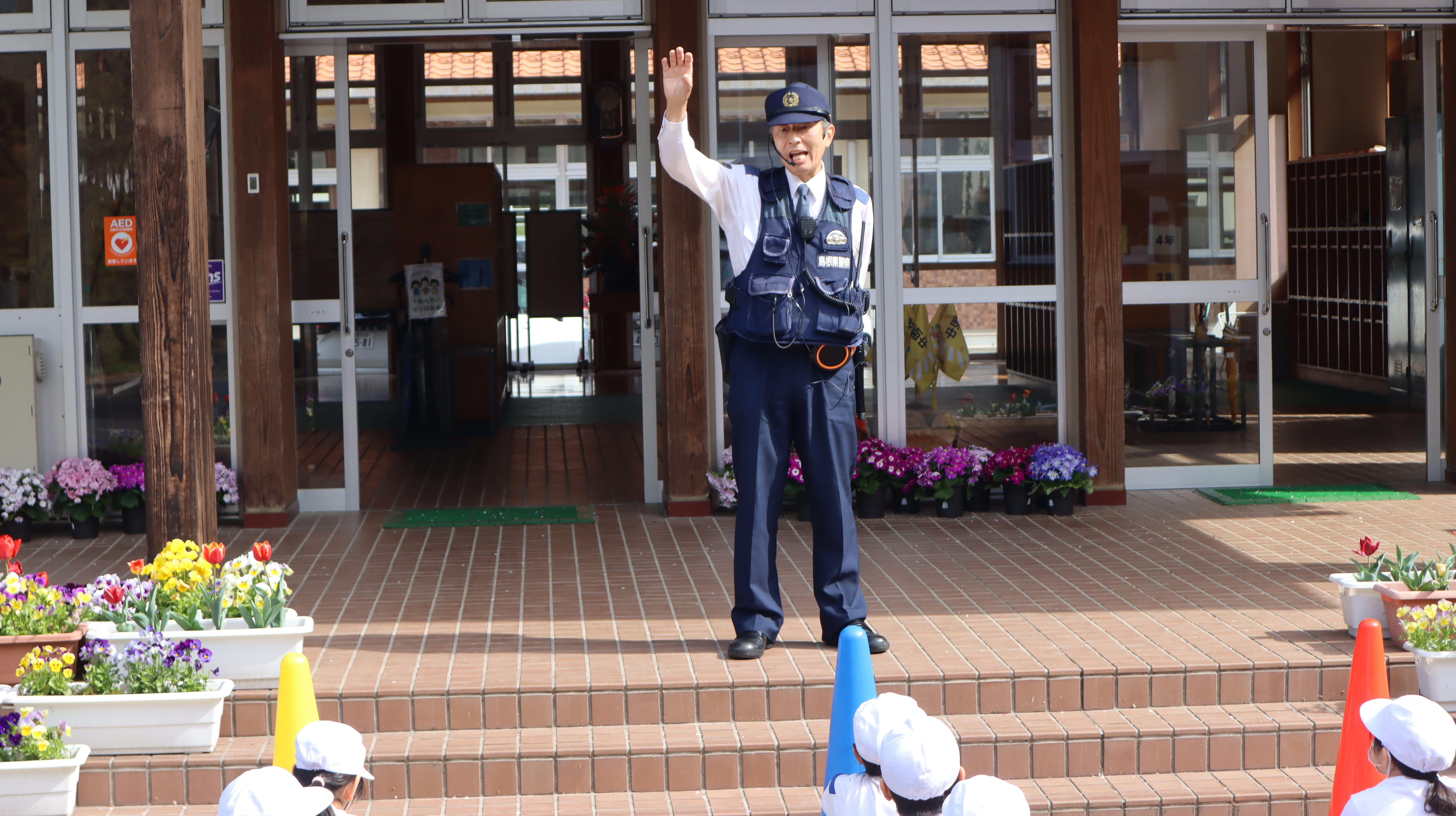 １・２年生交通安全教室を行いました