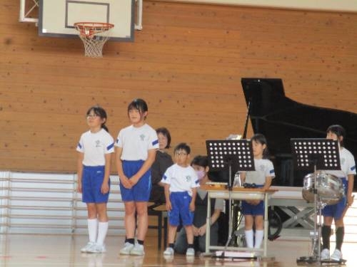 壮行演奏会、音楽会へ頑張っています