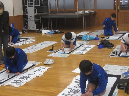 書初め練習会、がんばりました。