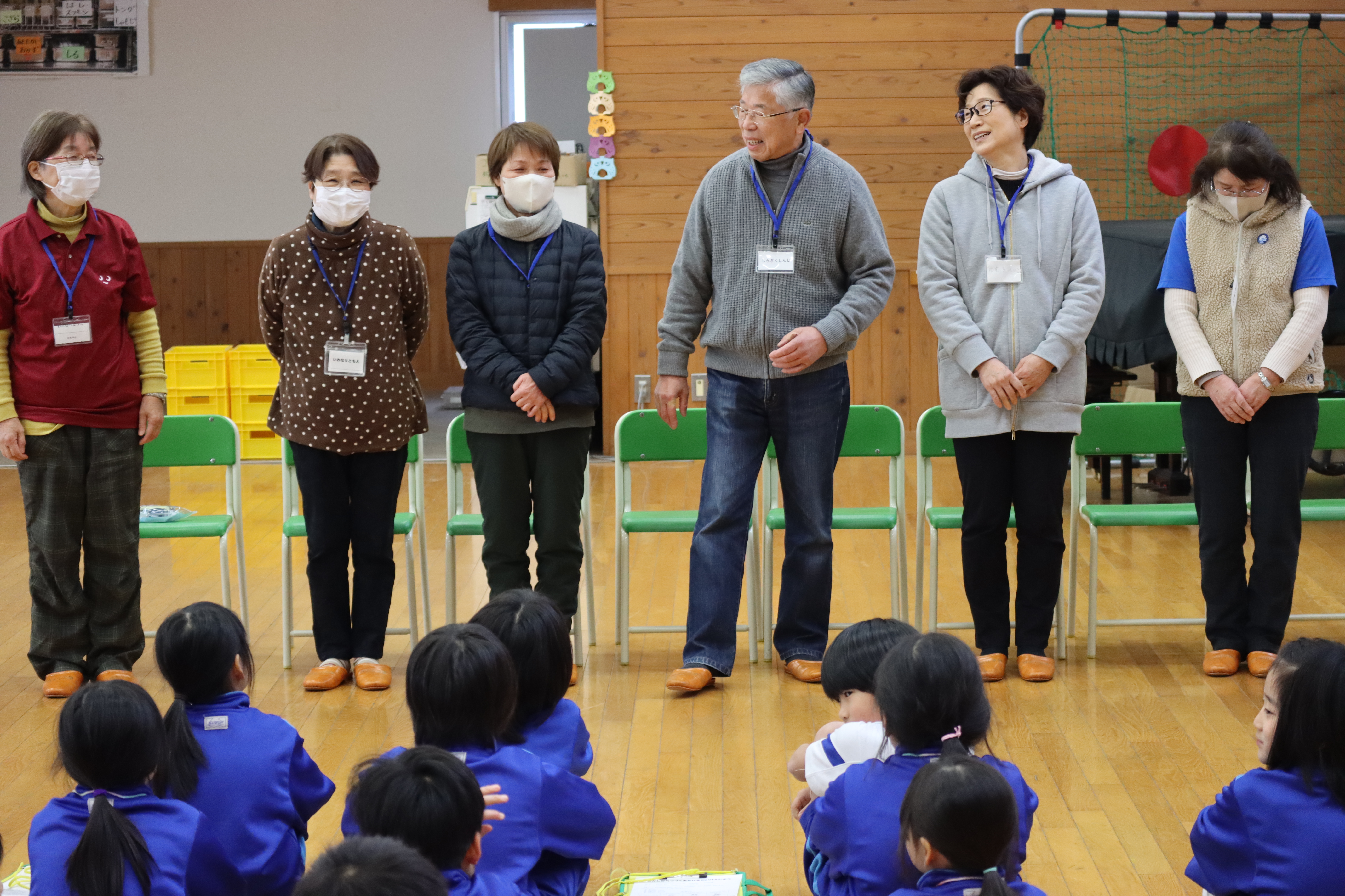 １・２年むかし遊び体験をしました