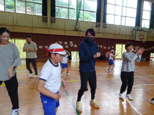 ふれあい運動会（その２）ダンス
