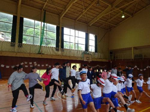 ふれあい運動会（その２）ダンス